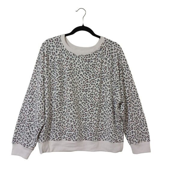 Victoria's Secret Sweaters - NWT Victorias Secret Leopard Print Crewneck Sweatshirt L/G White & Pink
